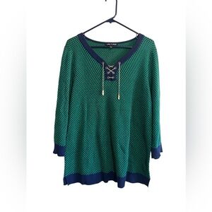 Cable and Gauge sweater Size XL Blue/green Checkerboard Print With‎ Chain Accent